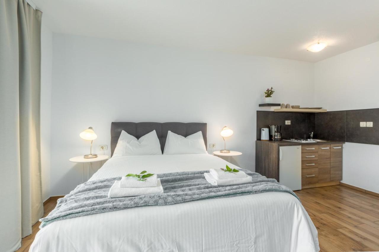 Apartments Zomzi Poreč Exteriér fotografie